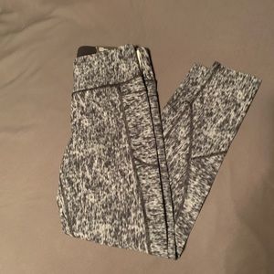 Victoria’s Secret total knockout legging